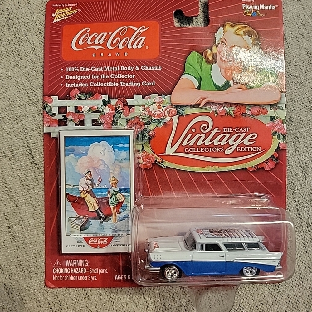Coca-Cola Vintage Die-Cast Collector's Edition Car - White & Blue